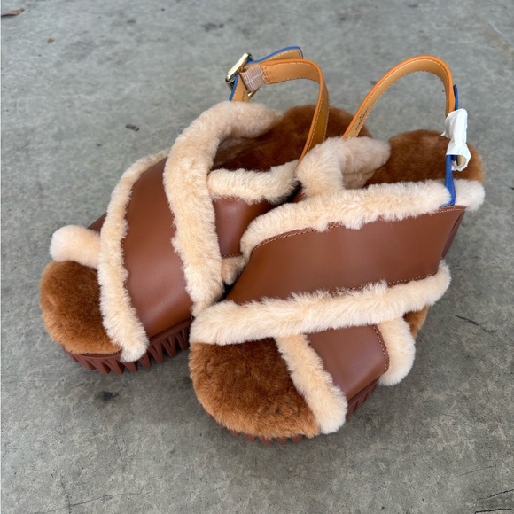 4CCCCEES leather pila puffy feeled lined sandals - Picture 3 of 9